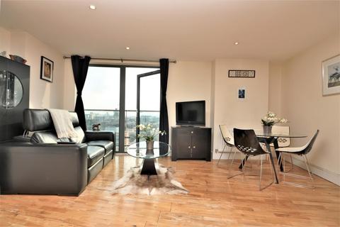 2 bedroom apartment to rent, Parkview Apartments, London, E14