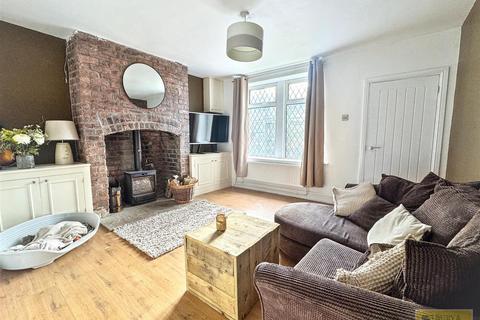 2 bedroom end of terrace house for sale, New Street, Peak Dale, Nr Buxton