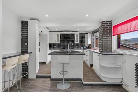 3 bedroom end of terrace house for sale, Bryn Milwr, Cwmbran NP44