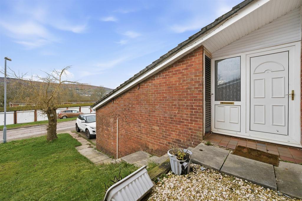 37 Bryn Milwr-1.jpg