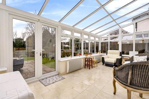 3 bedroom detached house for sale, Mayfield Close, Findon Valley, Worthing, West Sussex, BN14