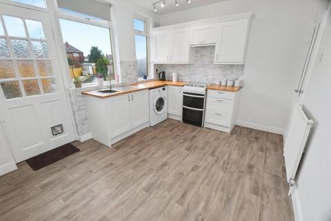 2 bedroom terraced house for sale, Lower Wortley Road, Leeds, West Yorkshire
