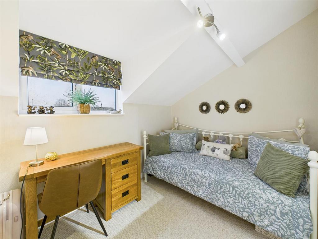 Bedroom: