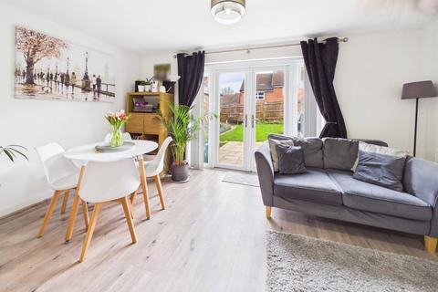 undefined, Great Crescent, Newbury, Berkshire, RG14