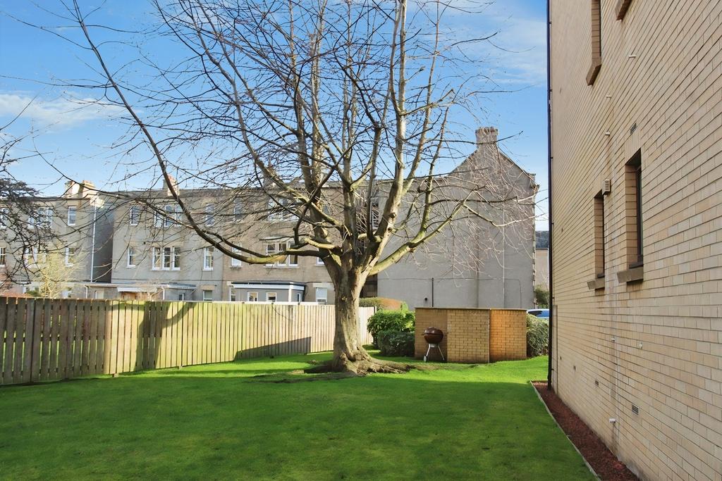 Shared gardens