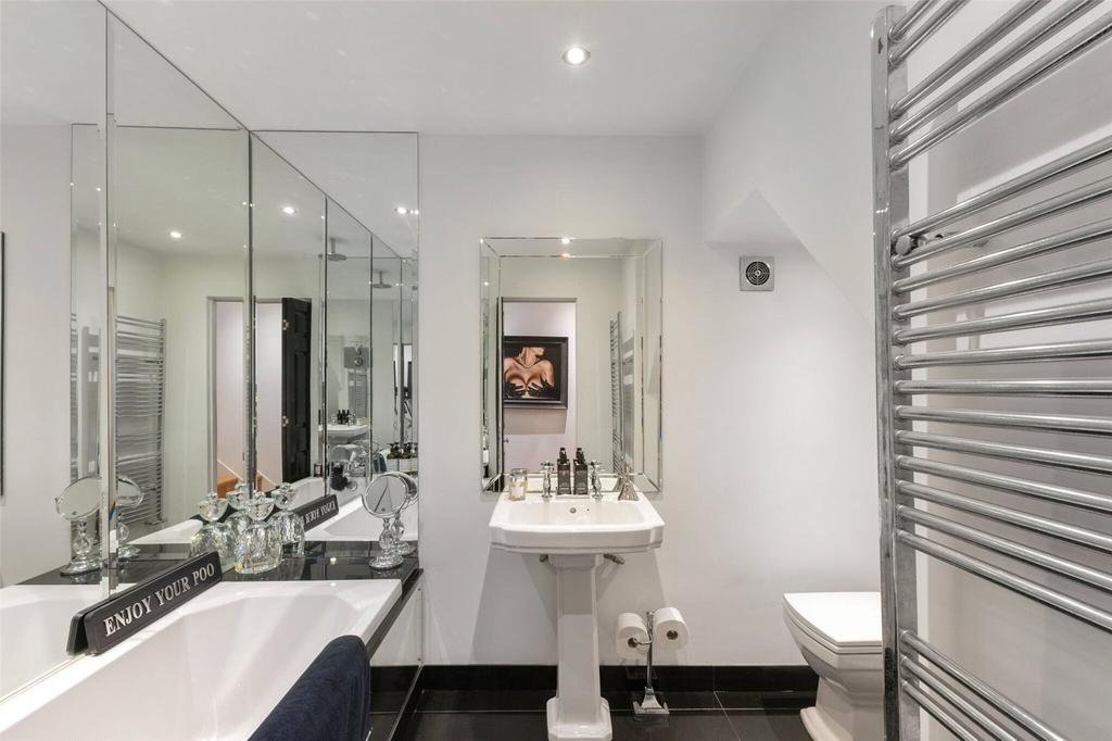 Main Bathroom
