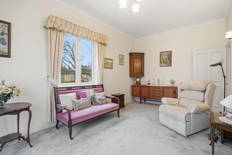 undefined, Half Moon Lane, Herne Hill, London, SE24