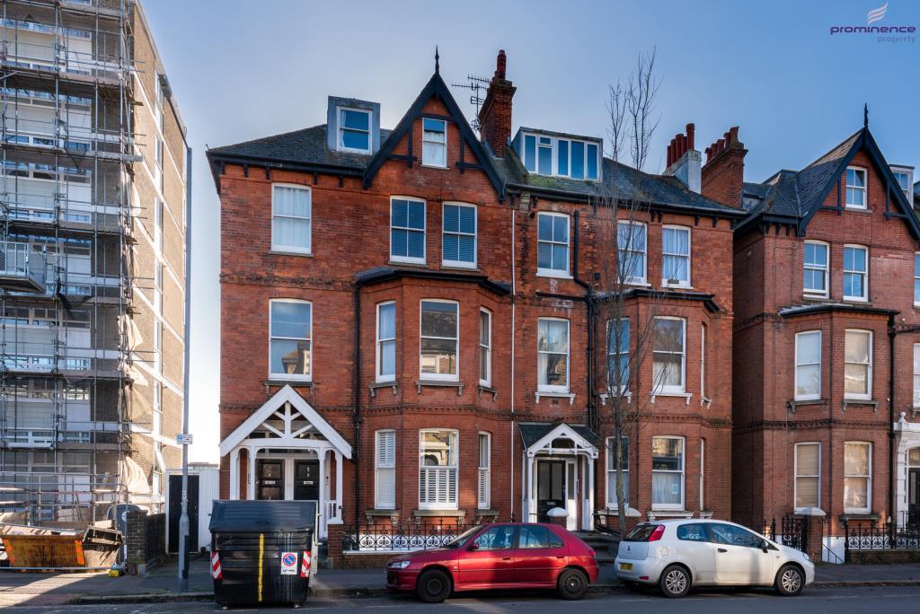 Cromwell Road-010 lge