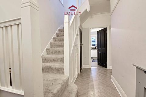 3 bedroom semi-detached house for sale, Hill Crest, Potters Bar, Hertfordshire, EN6