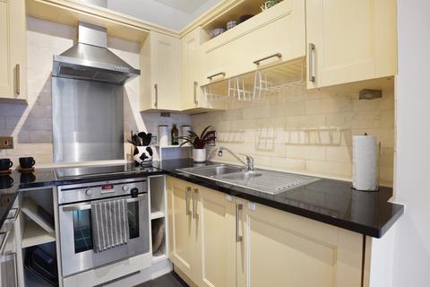 1 bedroom apartment for sale, Norwood Road, Herne Hill, London, SE24