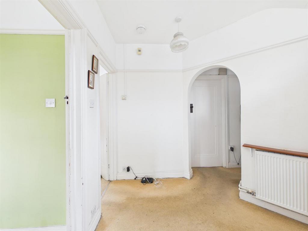 CAM02885 G0-PR0561-STILL002.jpg