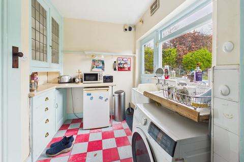 undefined, Fairdene Road, Coulsdon CR5