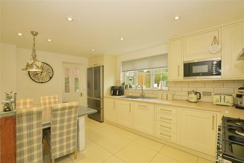 undefined, Beatrice Hills Close, Kennington, Ashford, Kent, TN24