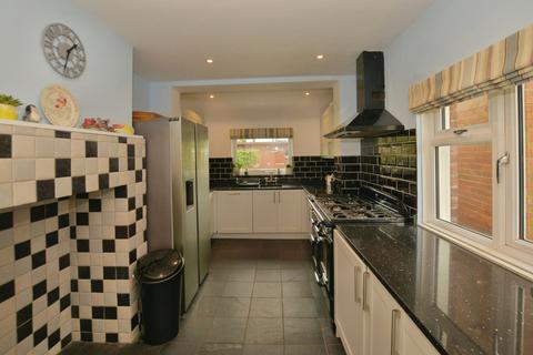 undefined, Twiss Grove, Hythe, Kent, CT21