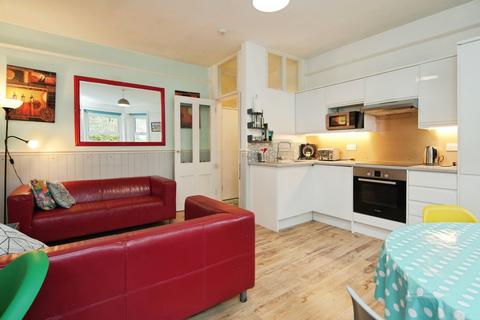 2 bedroom flat for sale, Second Avenue, Hove, BN3