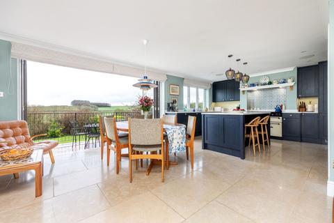 6 bedroom detached house for sale, High Street, Soberton, SO32