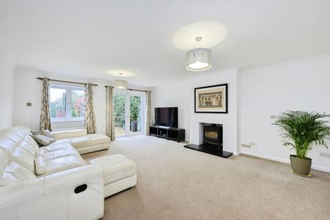 4 bedroom detached house for sale, Hayes Lane, Kenley, CR8