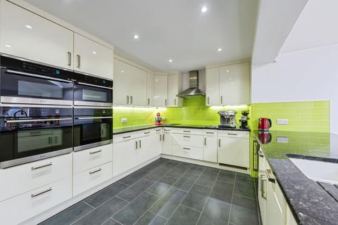 4 bedroom detached house for sale, Hayes Lane, Kenley, CR8