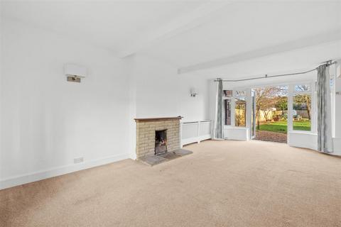 5 bedroom detached house for sale, King Edward Avenue, Aylesbury HP21