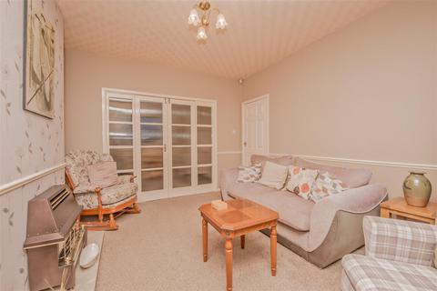 3 bedroom semi-detached house for sale, Scatcherd Lane, Morley, Leeds