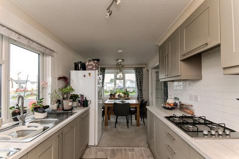2 bedroom detached house for sale, Hyacinth Gardens, Pevensey Bay, Pevensey, East Sussex, BN24