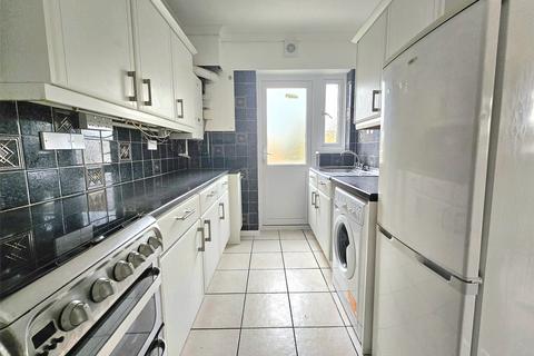undefined, Matlock Gardens, Hornchurch, RM12