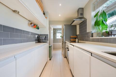 2 bedroom terraced house for sale, Pyrcroft Lane, WEYBRIDGE, KT13