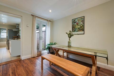 2 bedroom terraced house for sale, Pyrcroft Lane, WEYBRIDGE, KT13
