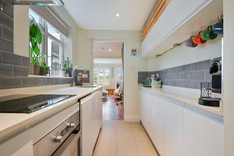 undefined, Pyrcroft Lane, Weybridge, KT13