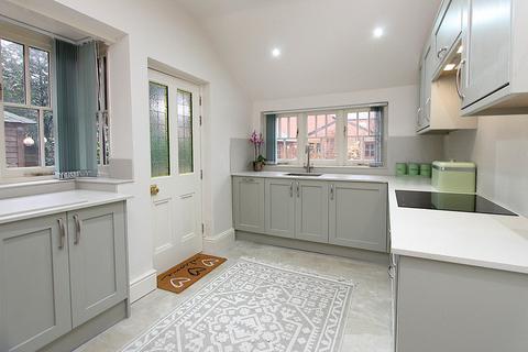 3 bedroom detached house for sale, South Road, Norton, Stourbridge, DY8