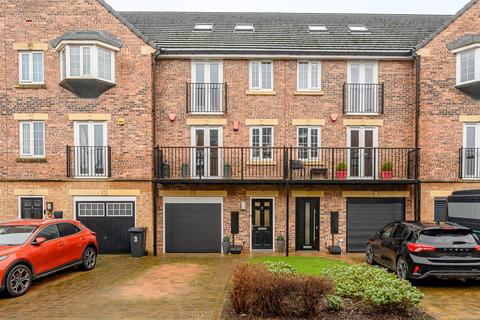 5 bedroom townhouse for sale, Chancellor Grove, Dringhouses, York, YO24 1UQ