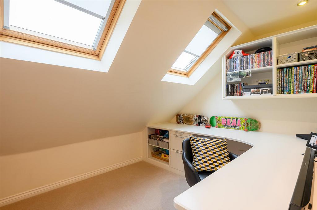 Study / bedroom