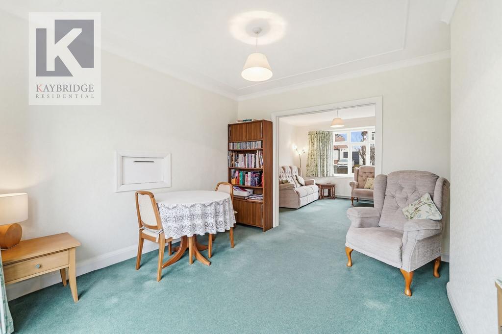 Walsingham Gardens, Epsom - KT19 0 LT