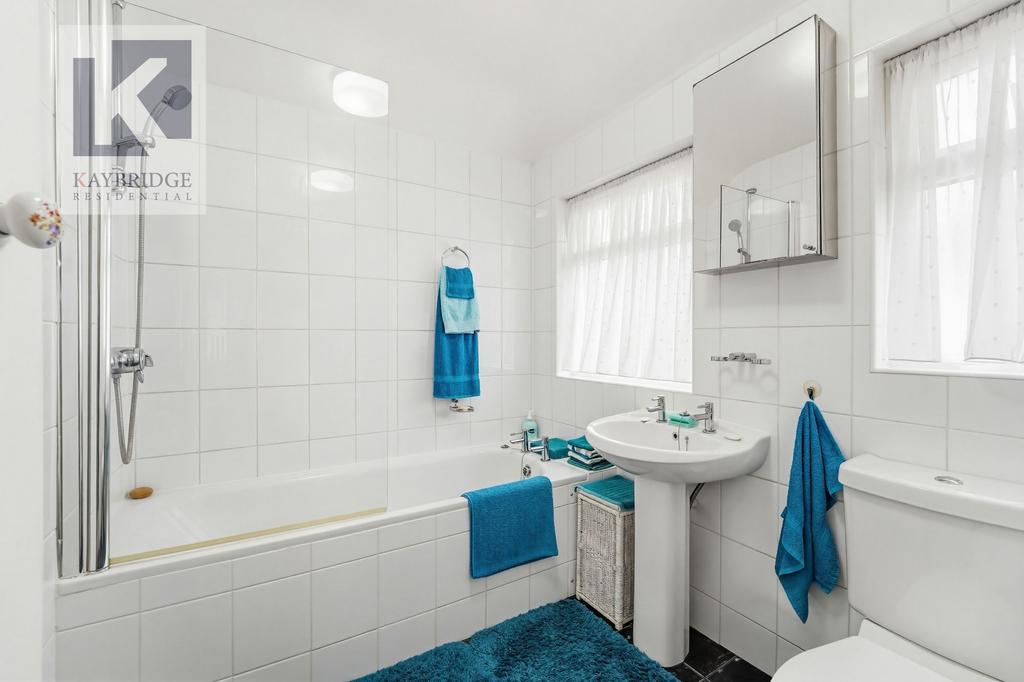 Walsingham Gardens, Epsom - KT19 0 LT