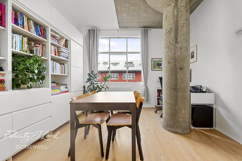 1 bedroom apartment for sale, The Ziggurat, Saffron Hill, London, EC1N