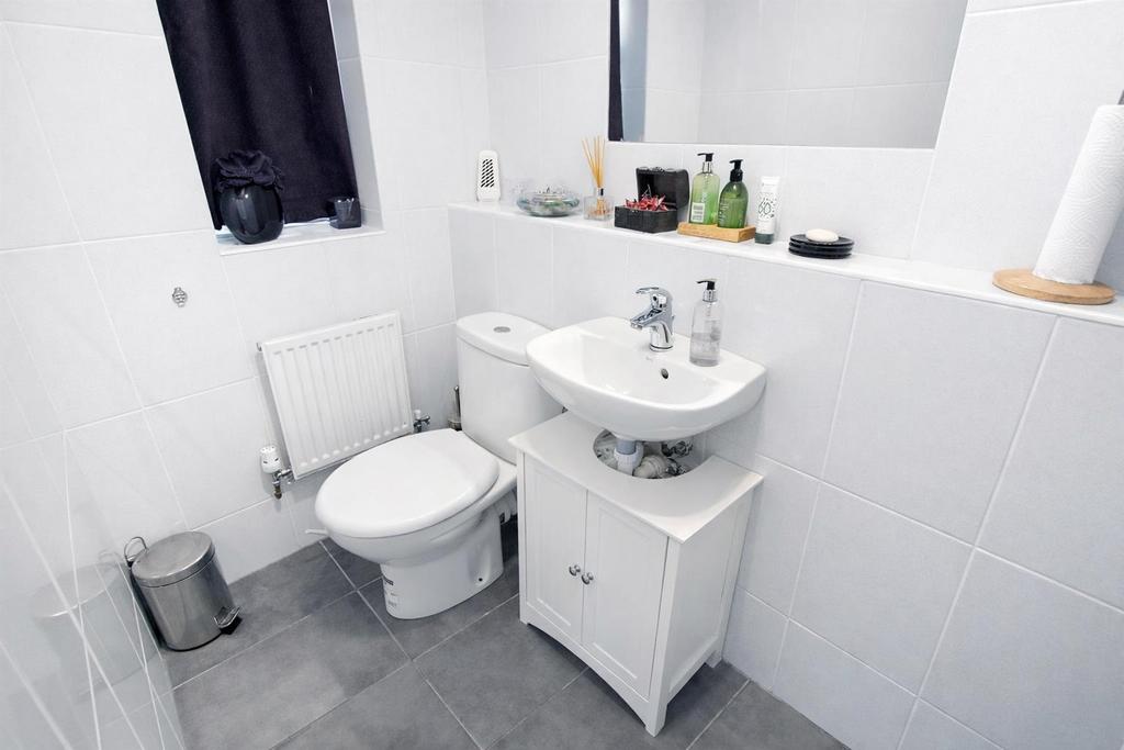 WET ROOM.jpg