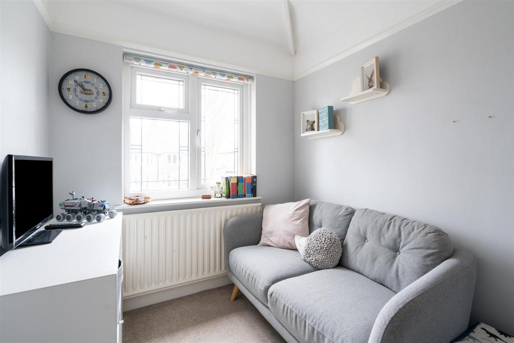 10 Kingswood Close 15.jpg