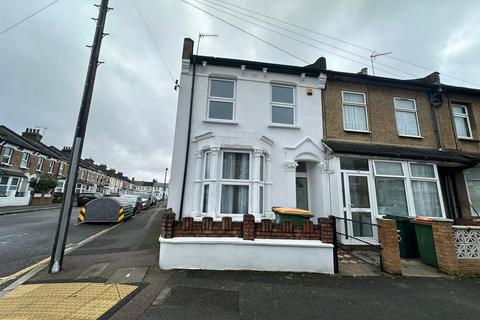 undefined, Evesham Road | Stratford | E15