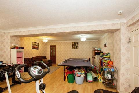 4 bedroom semi-detached house for sale, Wellman Croft, Birmingham, B29