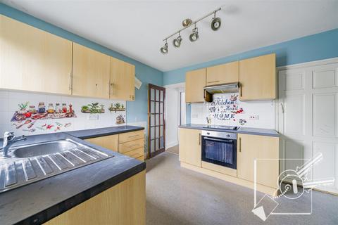 2 bedroom house for sale, Church Road, Swanscombe
