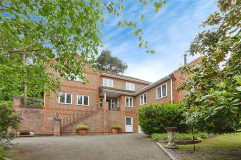 Crawley Wood Close, Camberley, Surrey, GU15