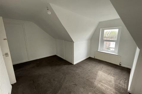 undefined, New Road, Littlehampton BN17