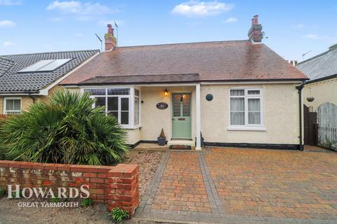 undefined, White Street, Martham