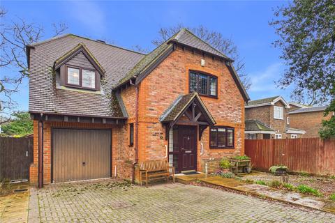 4 bedroom detached house for sale, Elisha Place, Sarum Road, Tadley, Hampshire, RG26