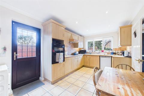 4 bedroom detached house for sale, Elisha Place, Sarum Road, Tadley, Hampshire, RG26