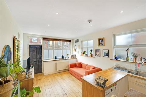 1 bedroom house for sale, Laurel Avenue, Twickenham, Middlesex, TW1