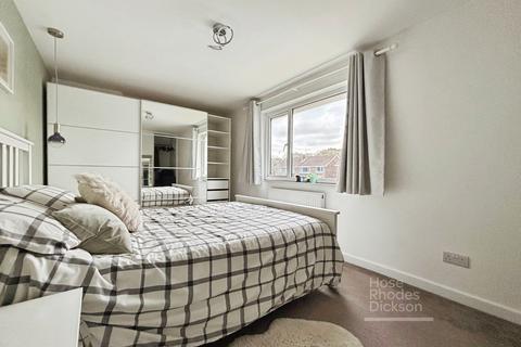 2 bedroom semi-detached house for sale, Prior Crescent, Newport, Isle of Wight