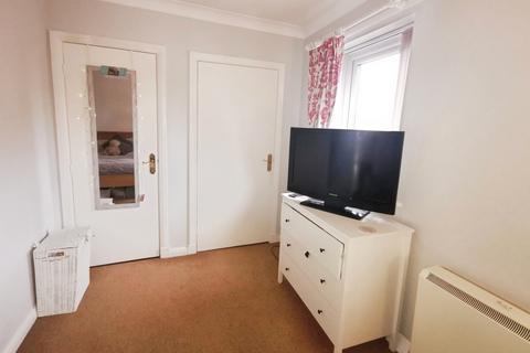 1 bedroom flat for sale, Oxford Street, Tynemouth, NE30
