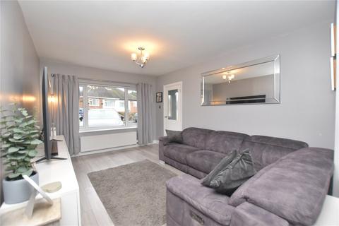 3 bedroom semi-detached house for sale, Newlands Avenue, Yeadon, Leeds, West Yorkshire
