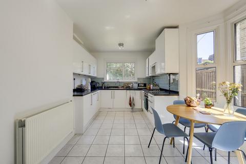 undefined, Doggett Road, Catford, SE6